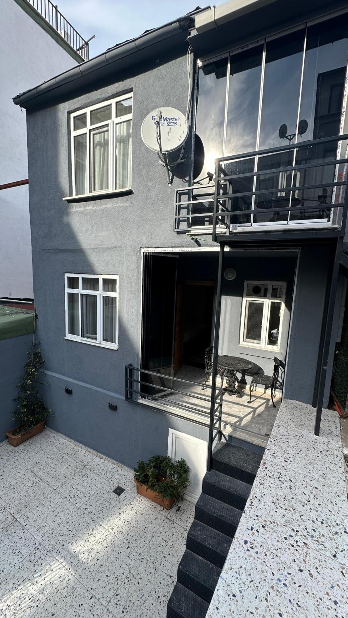 Albatros Apart Suite Istanbul Exterior photo