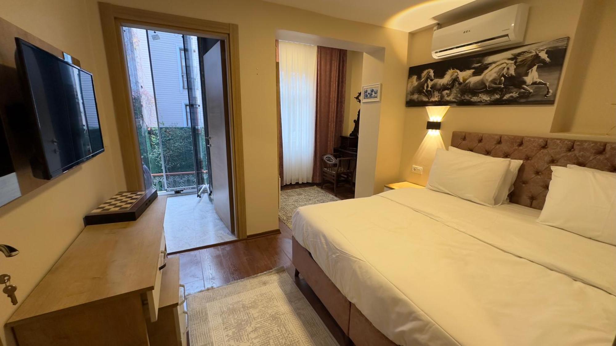 Albatros Apart Suite Istanbul Exterior photo